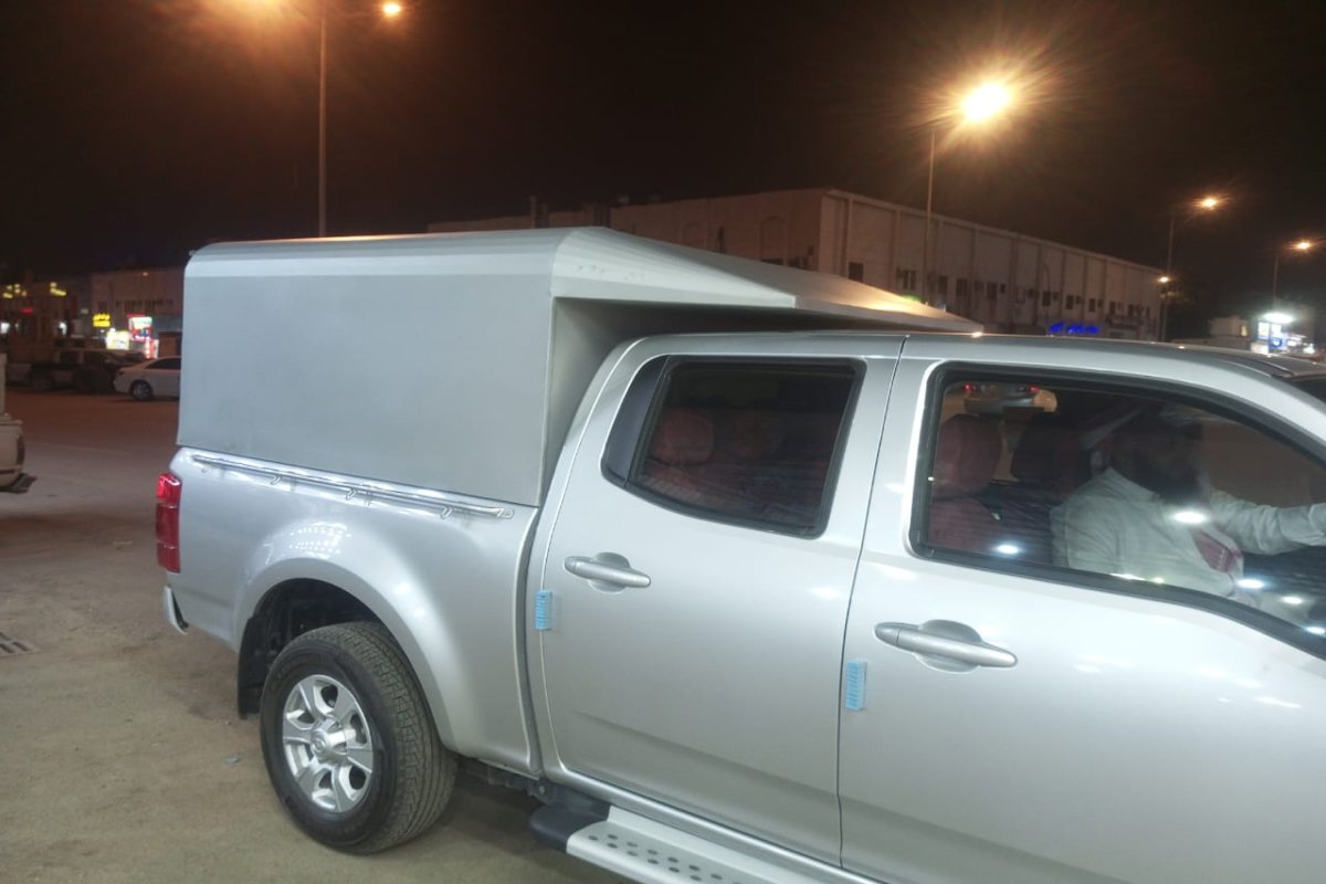 ورش تفصيل صناديق السيارات في الرياض: خدمات احترافية بجودة عالية